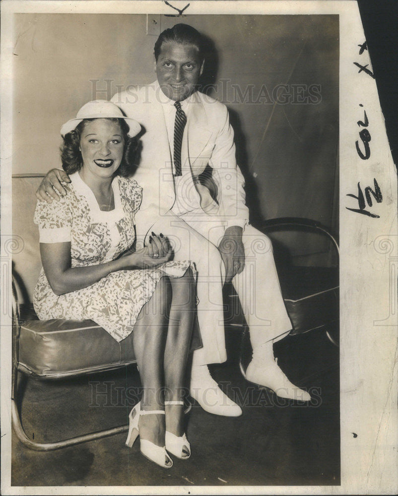 1938 Press Photo Martha Raye And Sweethart David Rose - Historic Images