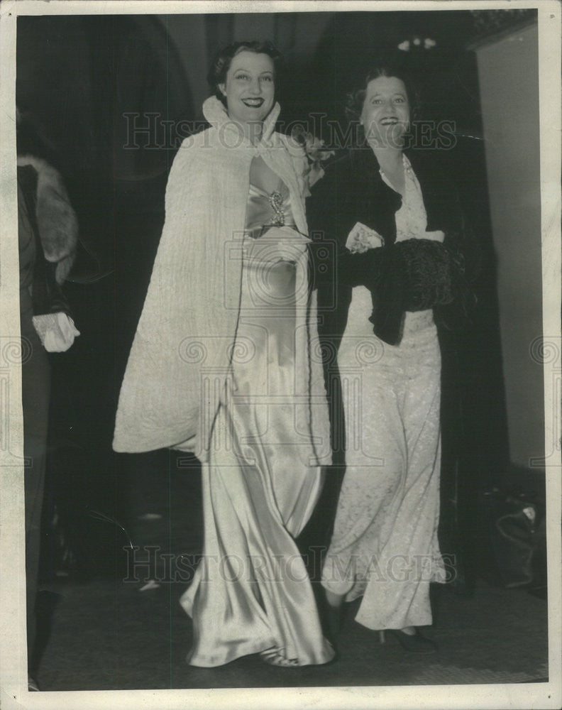 1936 Press Photo Mrs. Henry Roberts &amp; Mrs. Constance Enziner. - Historic Images