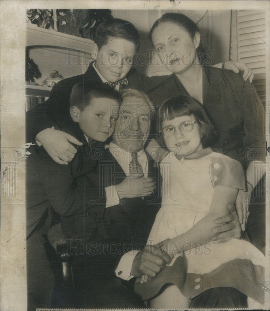 1952 Press Photo New Attorney General James McGranery Family Portrait - Historic Images