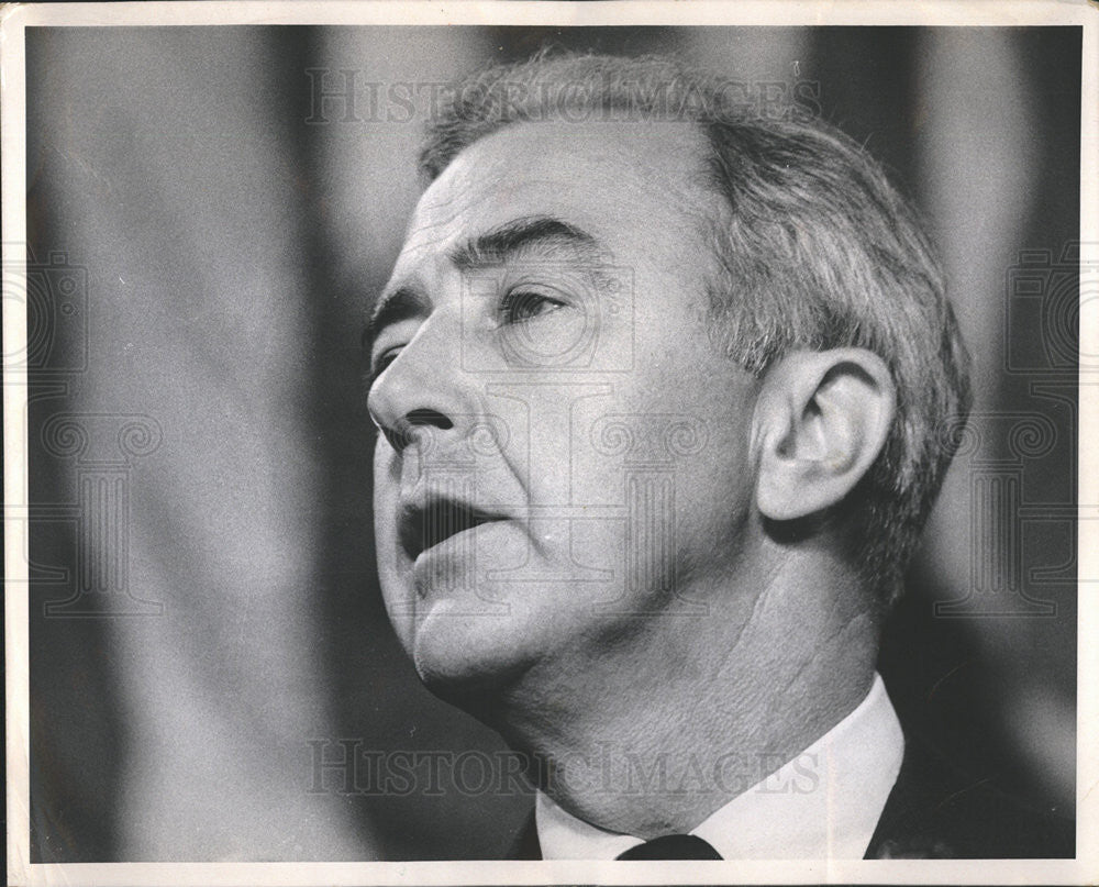 1968 Press Photo Senator Eugene McCarthy Speaks At final Press Conference - Historic Images