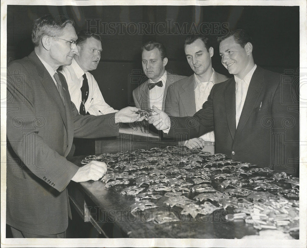 1955 Press Photo Lt Mitchell Mall, Jim Collins, Clem Angell, Edward Anderson - Historic Images