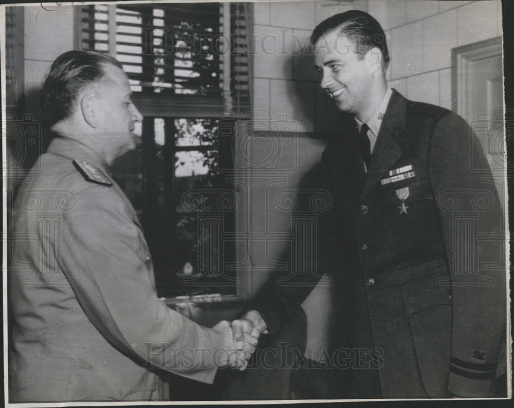 1945 Press Photo Lt John A Roosevelt and Rear Adm Van H Ragdale - Historic Images