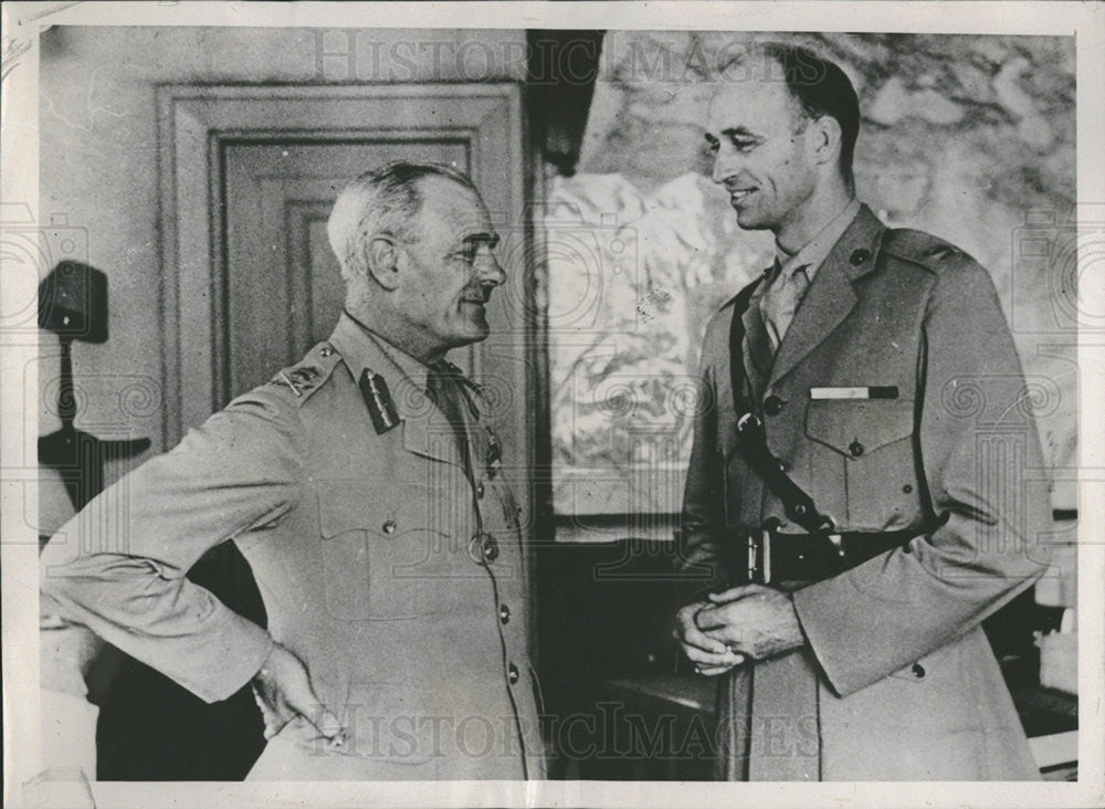 1941 Press Photo Capt James Roosevelt &amp; Gen Sir Wavell of British Forces - Historic Images
