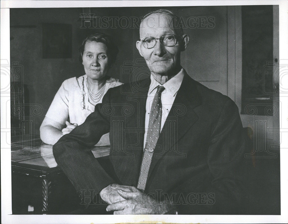 1963 Press Photo Artists Miss Jeannie Cell, Rome McGahan - Historic Images