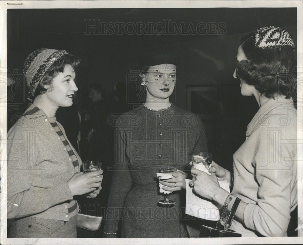 1957 Press Photo Eye Enrollment Drive Mrs Frank Simpson And Mrs Theodore Joiner - Historic Images