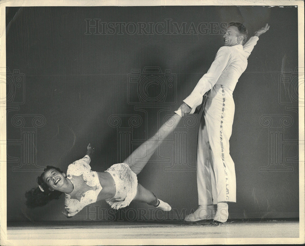 1948 Press Photo Narena and Dick Norris,Ice Follies - Historic Images