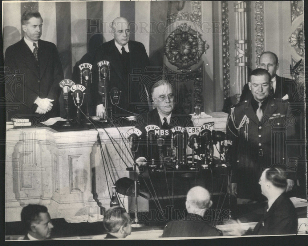 1943 Press Photo Franklin D. Roosvelt Addressing the New 78th Congress - Historic Images