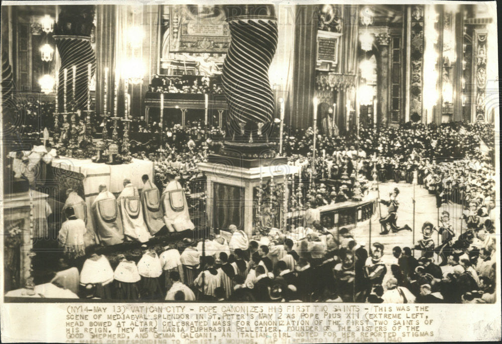 1940 Press Photo Pope Pius XII Canonizing Maria Euphrasia Pelletier Gemma Galgan - Historic Images