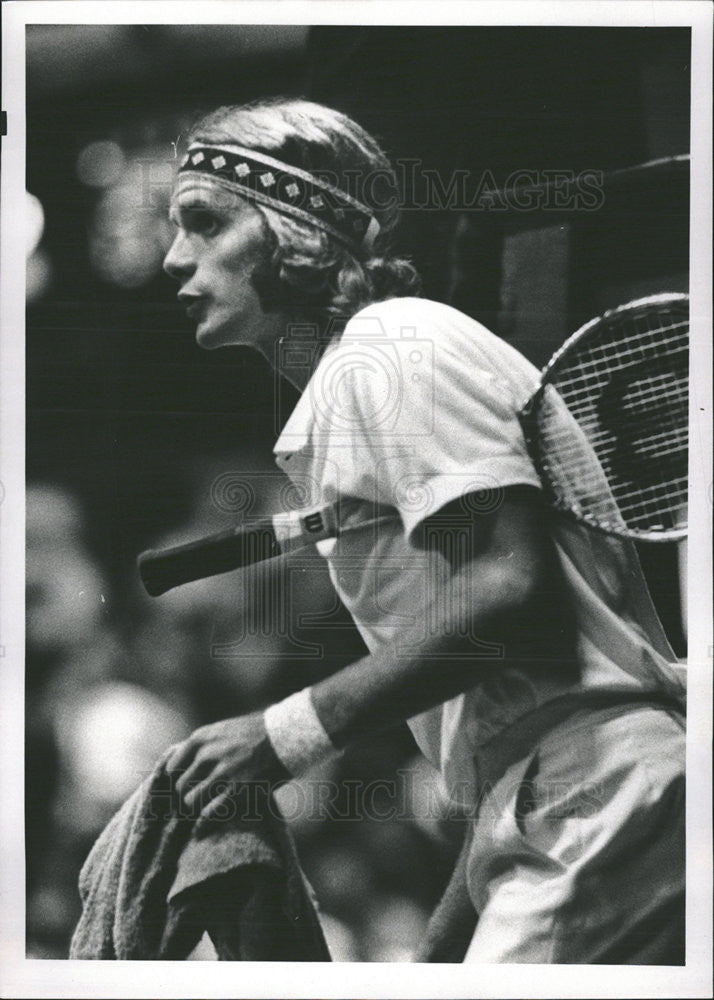 1969 Press Photo Ray Moore Tony Roche Match - Historic Images