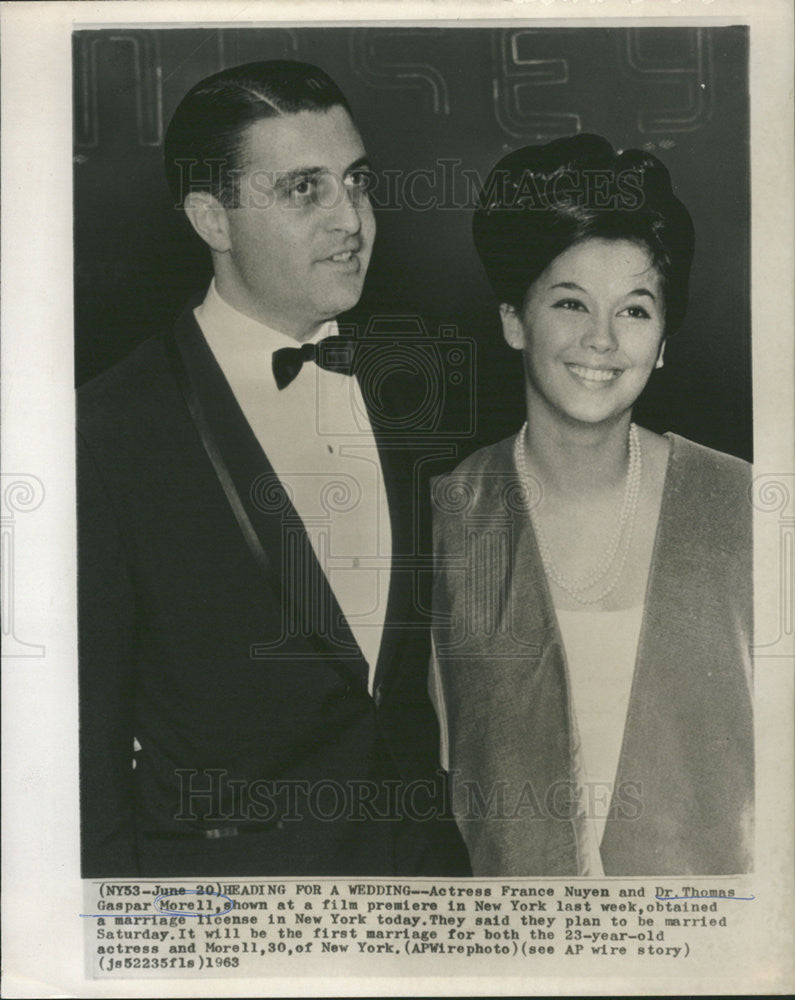 1963 Press Photo France Nuyen Thomas Gaspar Morell New York Marriage - Historic Images