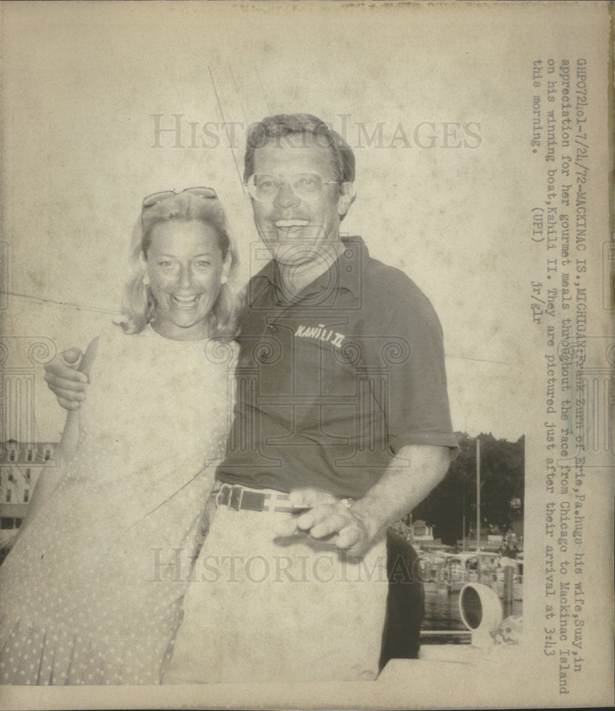 1972 Press Photo Frank &amp; Suzy Zurn On Their Boat Kalil II During Race - Historic Images