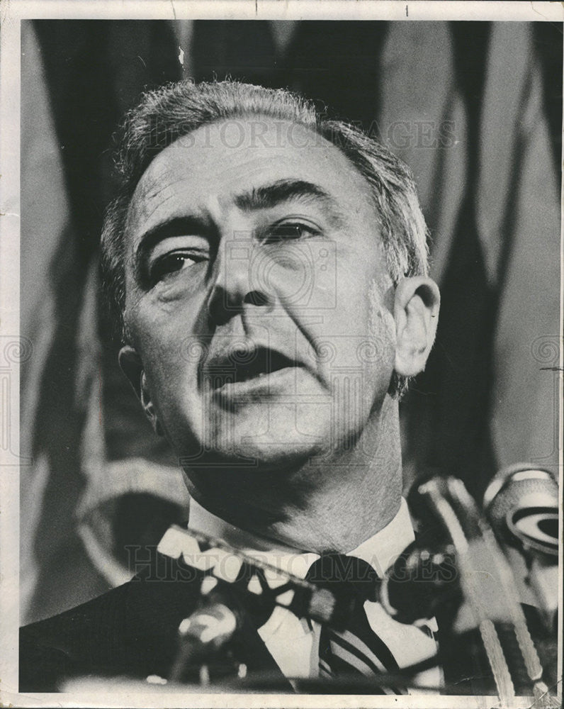 1968 Press Photo Senator Eugene McCarthy - Historic Images