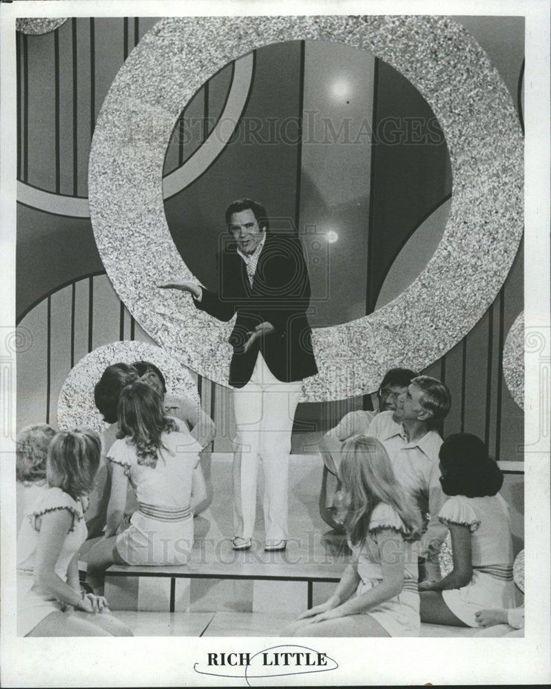 1973 Press Photo Rich Little on Johnny Mann&#39;s Stand up &amp; Cheer - Historic Images