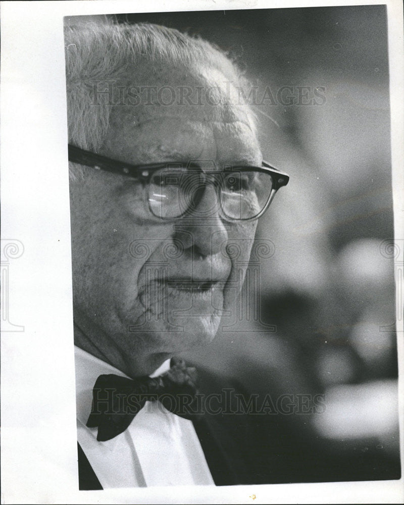 1969 Press Photo Walter J McCarter Former CTA General Manager Is Consulting Eng - Historic Images