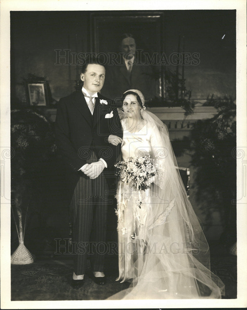 Press Photo Very Old Wedding Photo Of Mr And Mrs Paul Mullaney- Banker - Historic Images