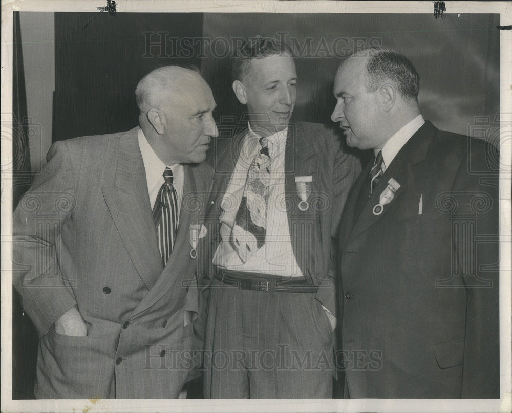 1948 Press Photo Gustav Faber Douglas MacMahon Michael Quill At Convention - Historic Images