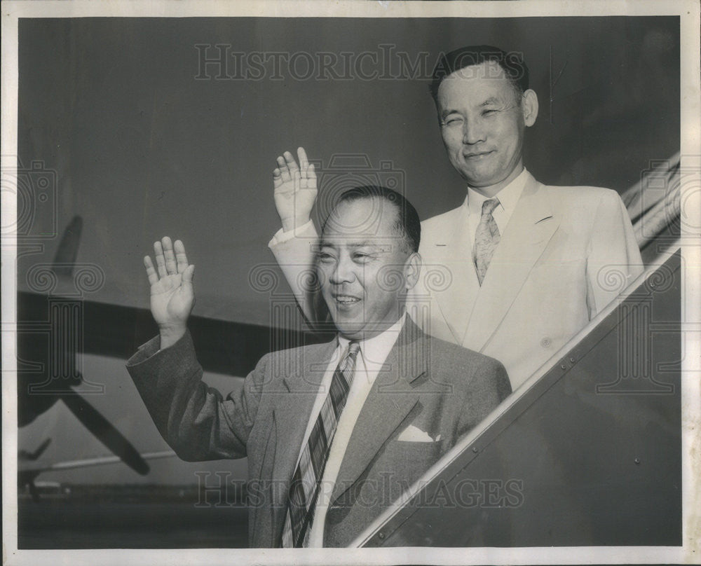 1951 Press Photo Korean Ambassador You Chan Yang, Sae Sun Kim, Korean Embassy - Historic Images