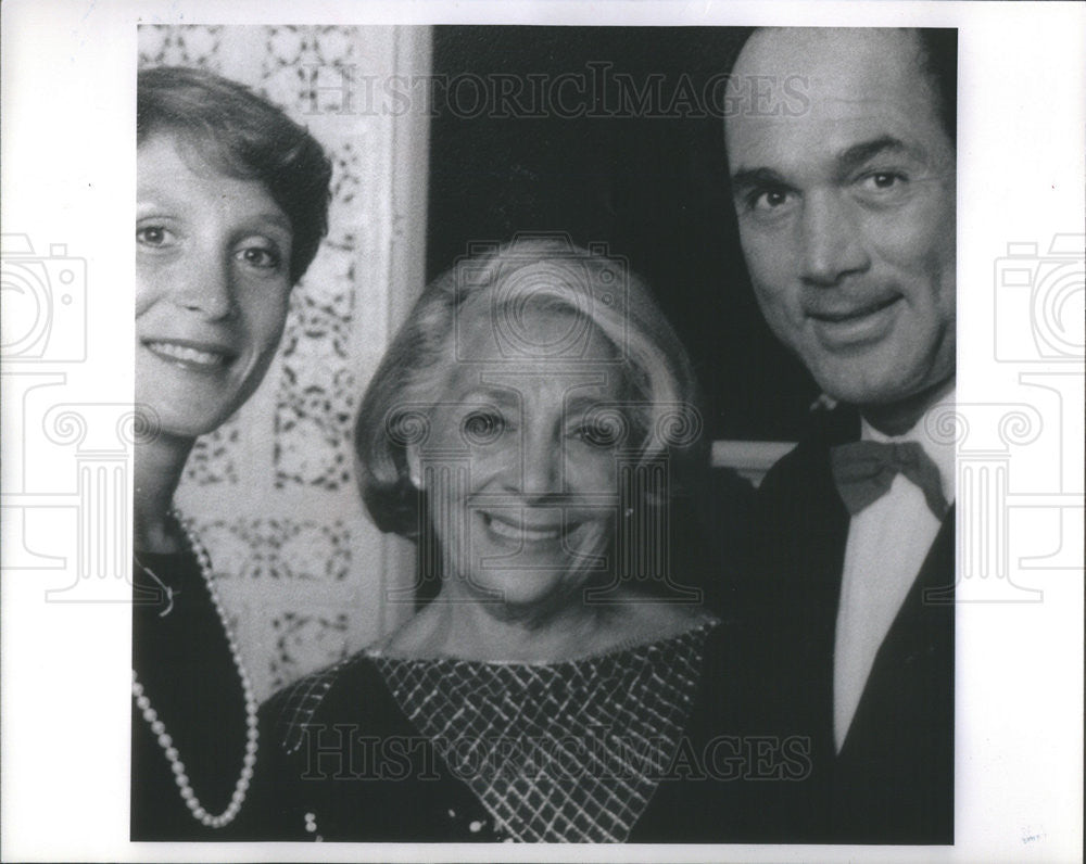 1988 Press Photo Mildred Zucker Mother of sports Agent Steve Zucker - Historic Images