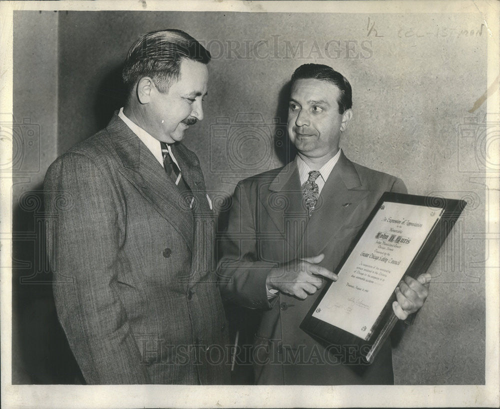 1945 Press Photo Judge John T Zuris and Joseph Stech of Chicago - Historic Images