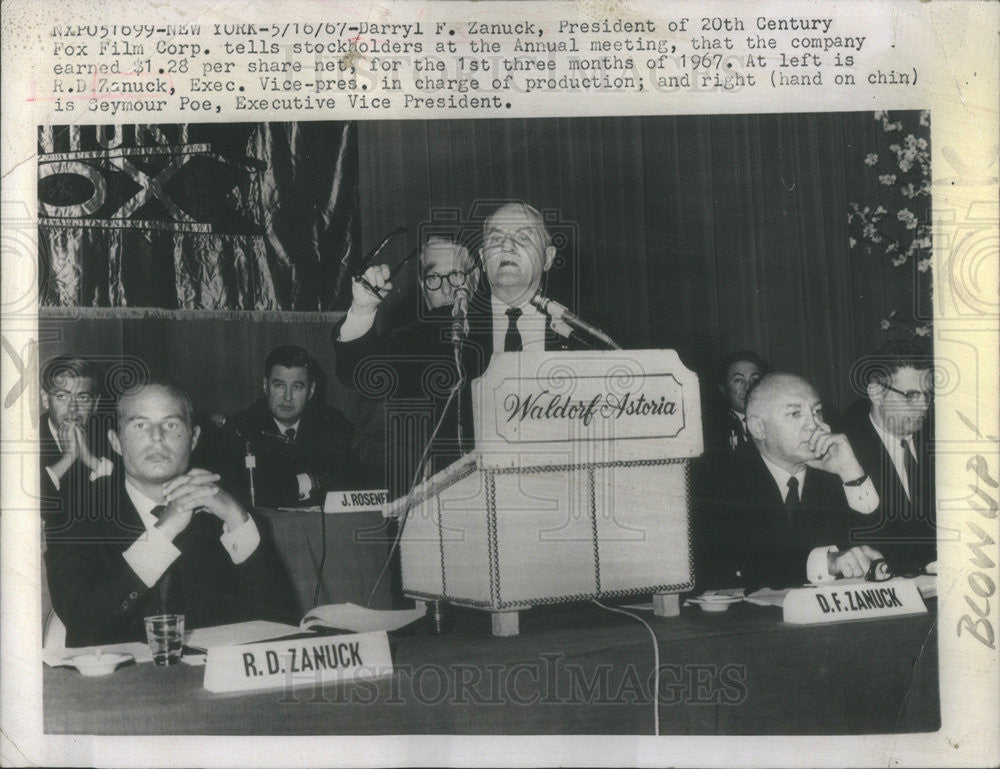 1967 Press Photo Darryl F. Zanuck President 20th Century Fox Stockholder Meeting - Historic Images