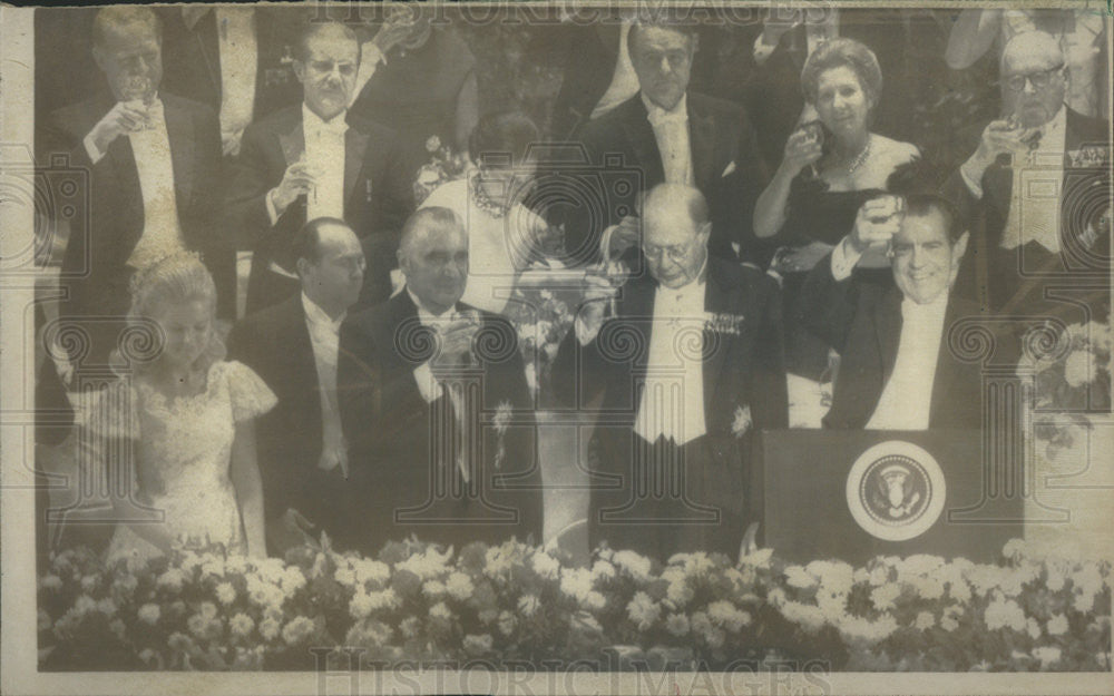 1970 Press Photo President Richard Nixon Toast Georges Pompidous French Pres. - Historic Images