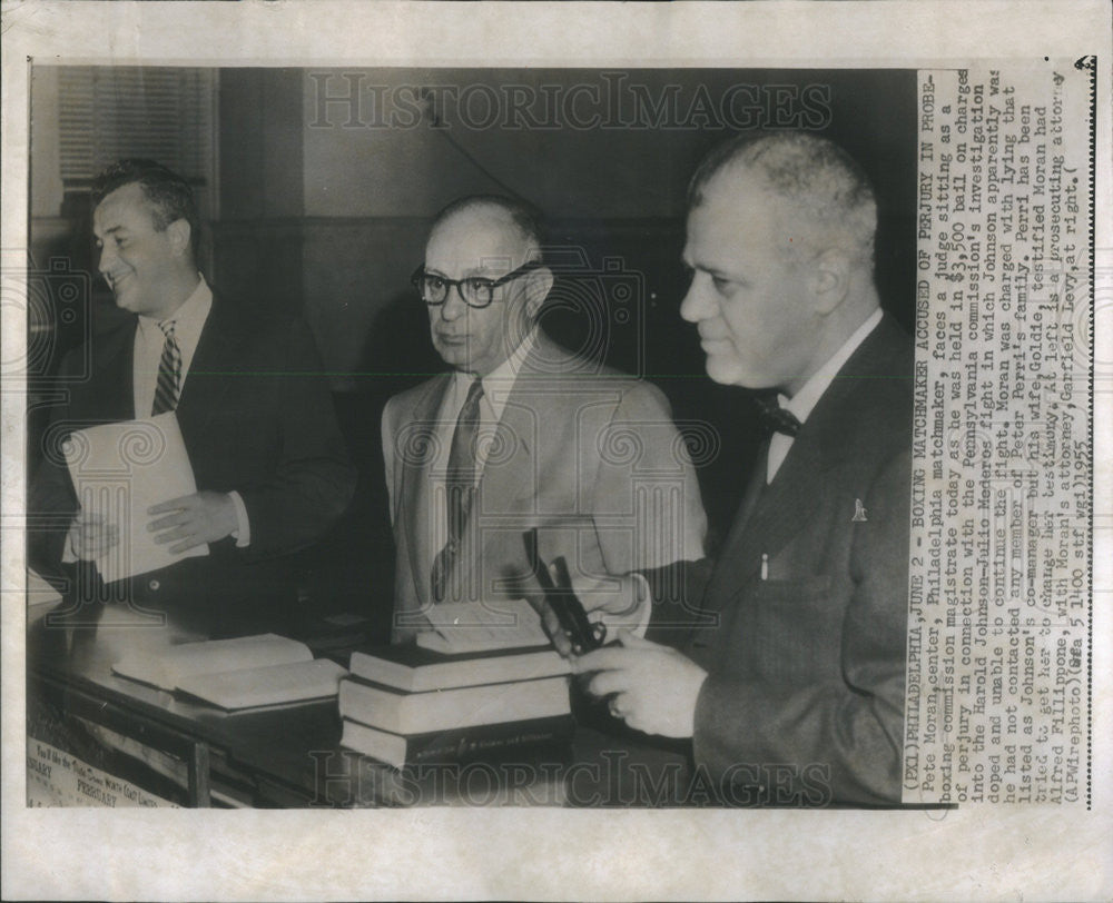 1955 Press Photo Pete Morgan, Attorneys Alfred Fillippone, Garfield Levy - Historic Images