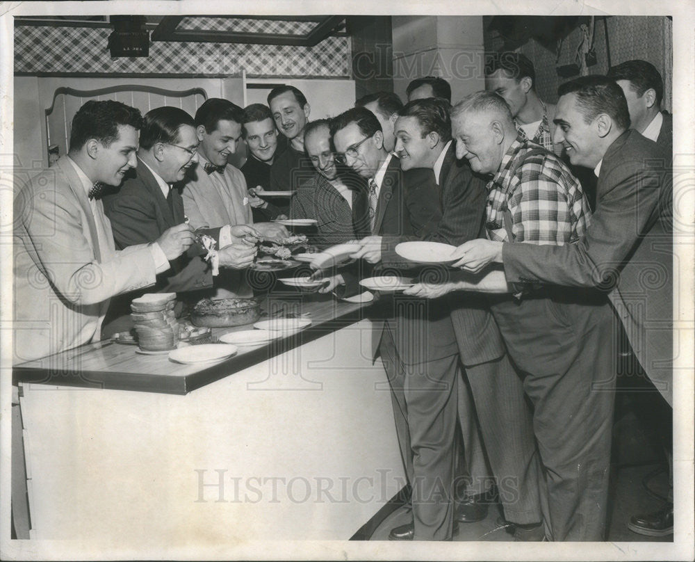 1953 Press Photo The Pope Brothers Bob, Francois &amp; Frank Serving at Cooking Show - Historic Images