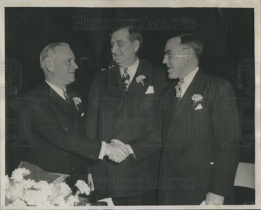 1947 Press Photo Gov Dwight Green, Russell Root, Francis Connell, - Historic Images