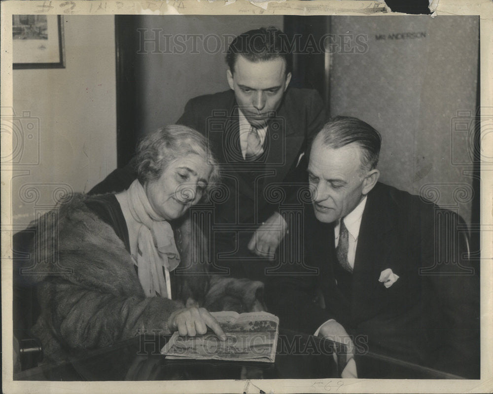 1936 Press Photo Mrs frieda Spyropolous and atty ELS Arkema,DE Ward - Historic Images