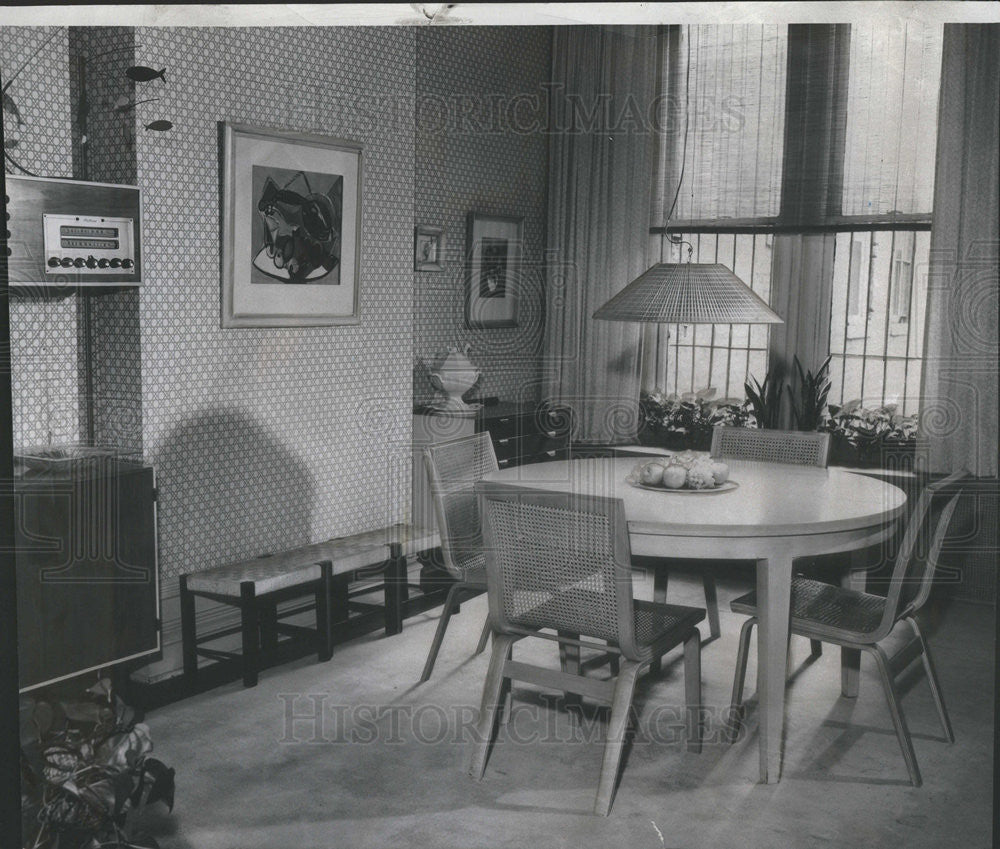 1952 Press Photo Contemporary Dining Room, Stools from Haiti - Historic Images