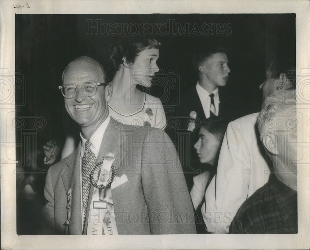 1952 Press Photo James Roosevelt son of former pres Franklin Roosevelt - Historic Images