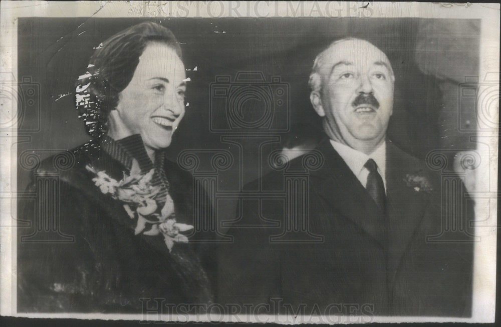 1954 Press Photo Duke of Roxburghe, Wife Mrs Elizabeth Church, London - Historic Images