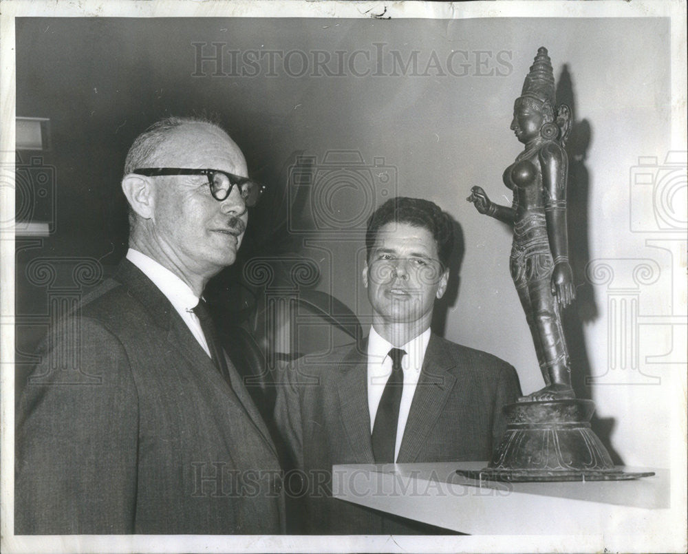 1959 Press Photo Hubert Hopp &amp; Norman B. Boothy,retiring &amp; New Dean Respectively - Historic Images