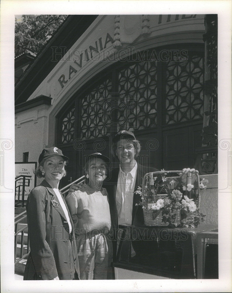 1994 Press Photo Women&#39;s Board Ravinia Festival Maggiano&#39;s Little Italy - Historic Images