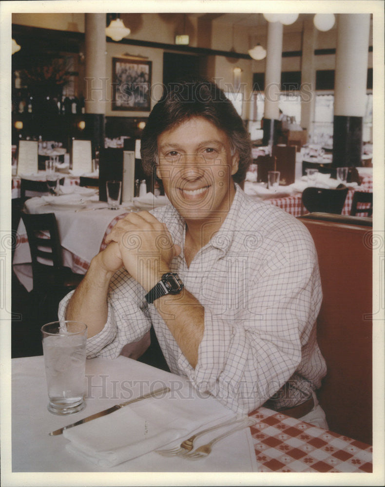 1996 Press Photo Rich Melman, President of Lettuce Entertainment Enterprises - Historic Images