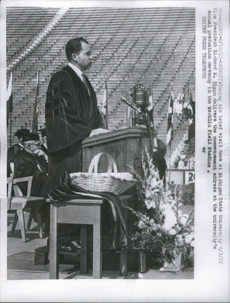 1957 Press Photo Vice President Richard Nixon, Michigan State University - Historic Images