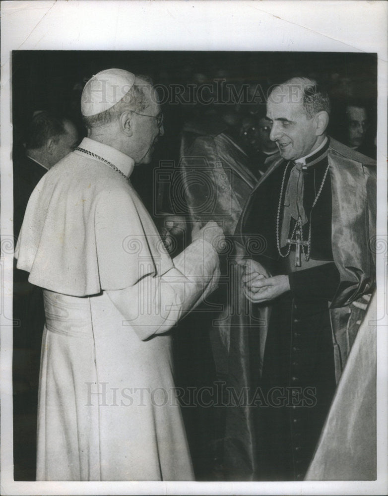 1956 Press Photo Pope Pius XII with Monsignor Giovani Montini in Vatican City. - Historic Images