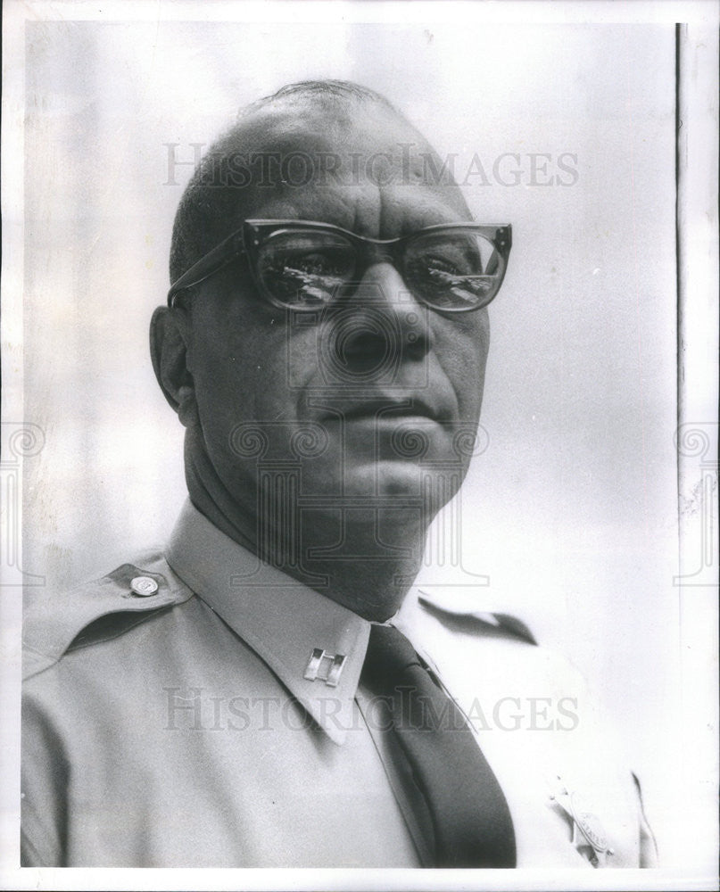 1958 Press Photo Robert Patton Illinois State Police District 15 - Historic Images