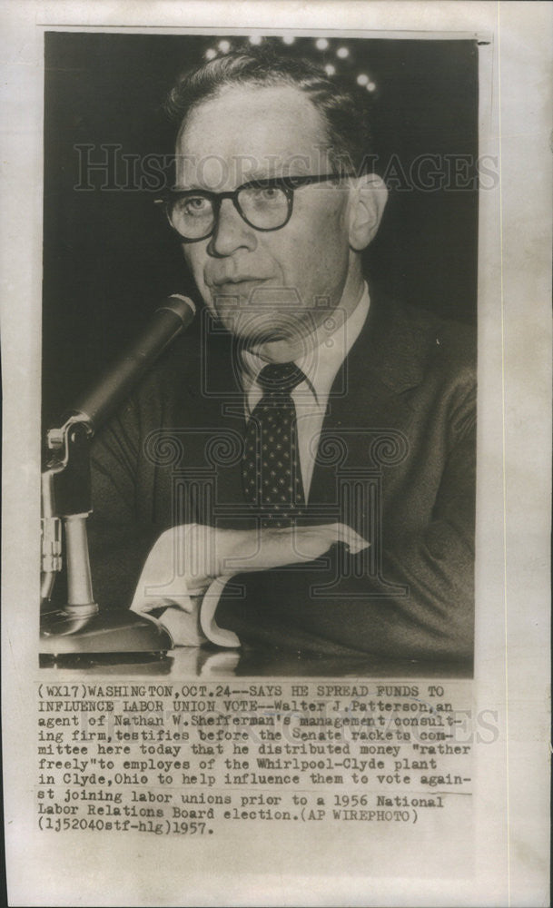 1957 Press Photo Walter J. Patterson Agent Consulting Firm Testifies Senate - Historic Images