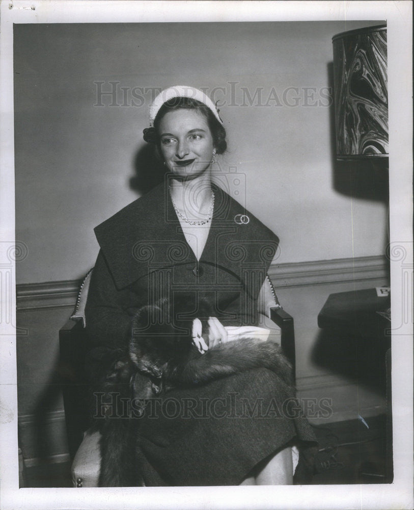 1955 Press Photo Beverly Pattishall President Chicago Junior League - Historic Images