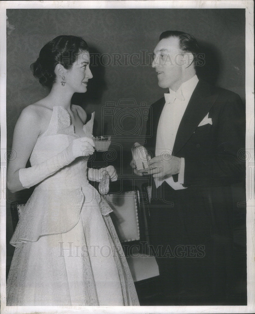 1951 Press Photo Mr And Mrs Price Patton At Infant Welfare Social Gathering - Historic Images