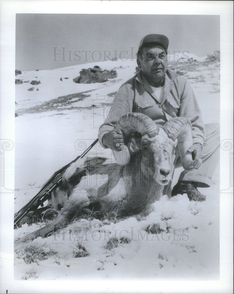 1971 Press Photo &quot;Trail of the Heimter&quot; starring Ned Payne. - Historic Images