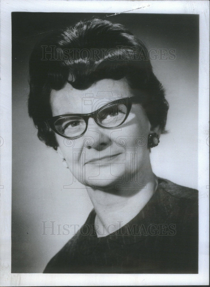 1974 Press Photo Mrs Marrilee Payne, Vice President, Assistant Cashier - Historic Images