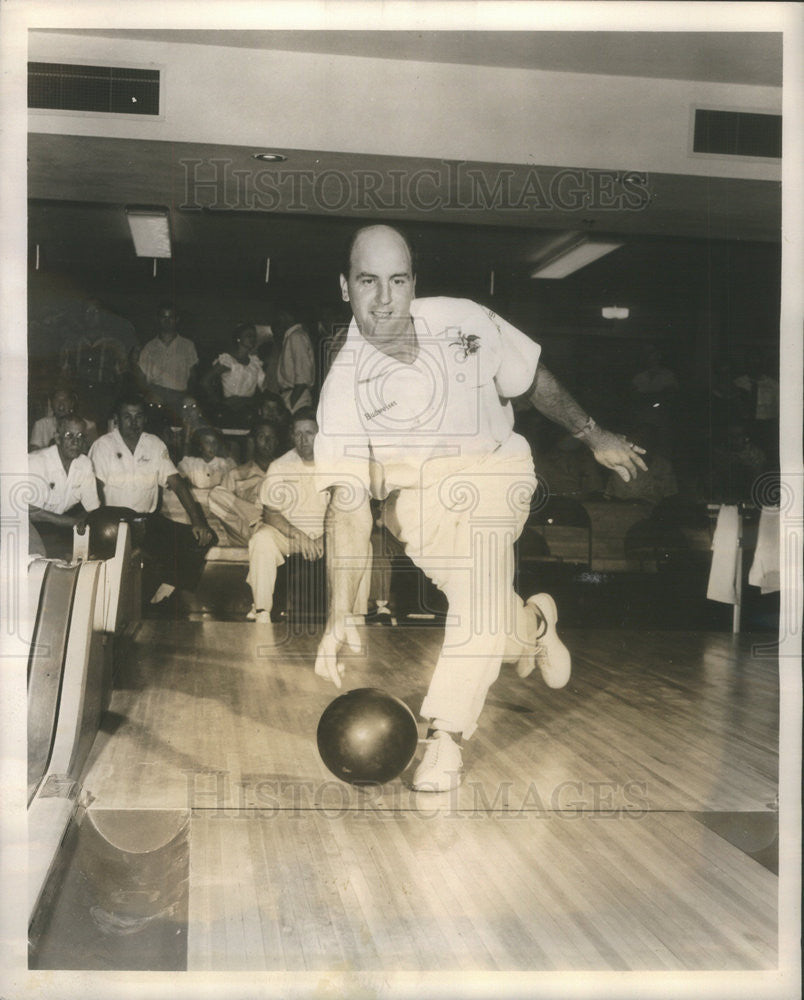1957 Press Photo Claude "Pat" Patterson winner Natl Bowlers Journal tourny - Historic Images