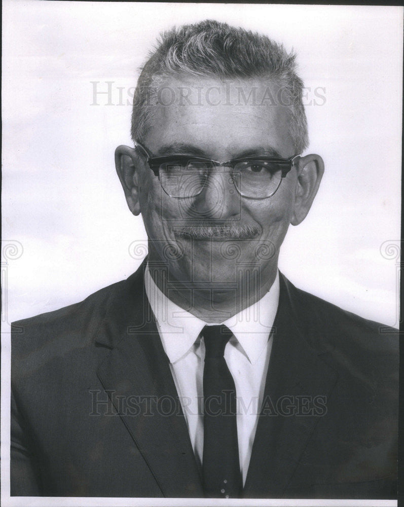 1967 Press Photo James Patterson Associate Chemist Argonne National Laboratory - Historic Images