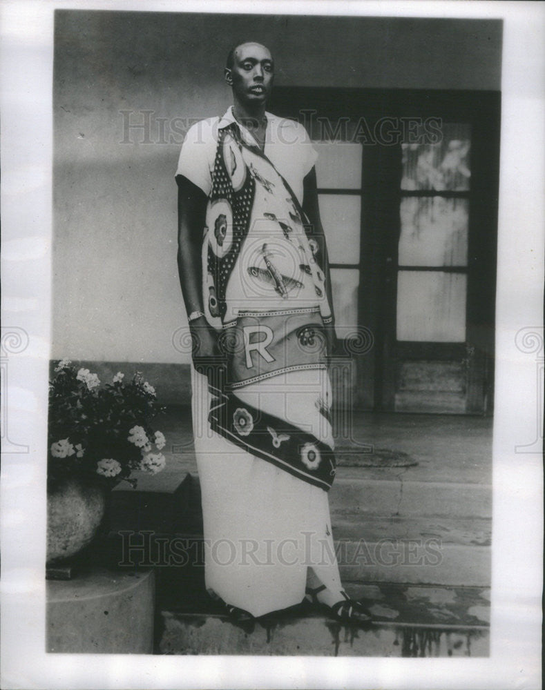 1953 Press Photo Mwami (King) Charles Mutara Ludahigwa in Ruanda Africa - Historic Images