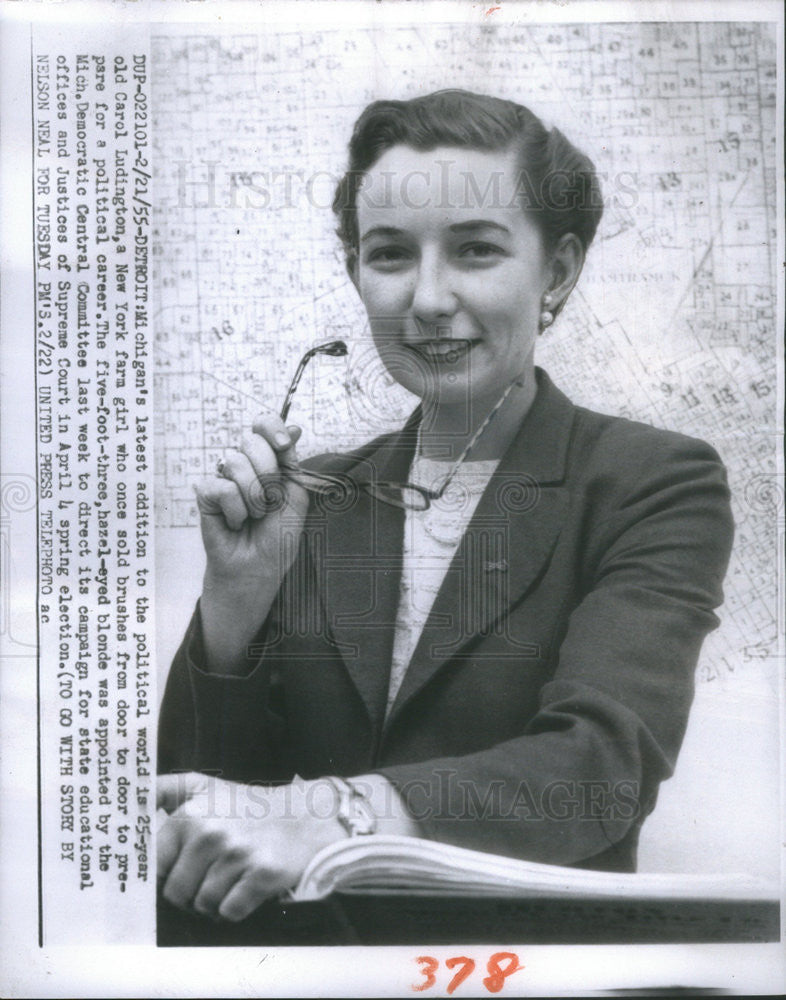 1955 Press Photo Democratic Central Committee Manager Carol Ludington - Historic Images