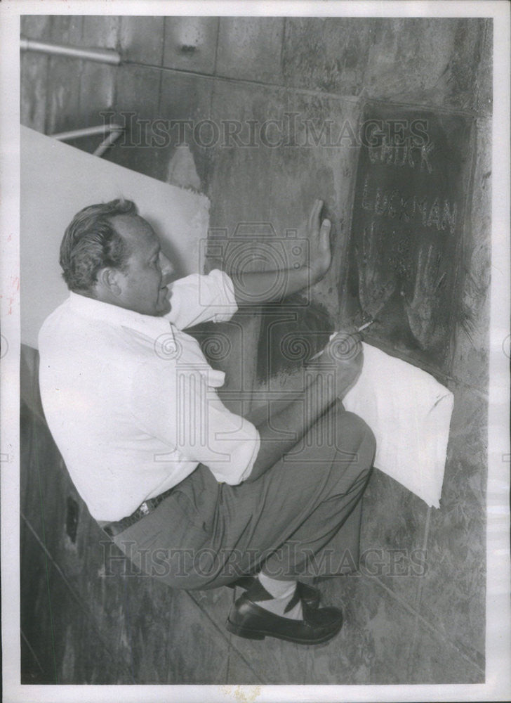 1953 Press Photo Architect Charles Luckman - Historic Images