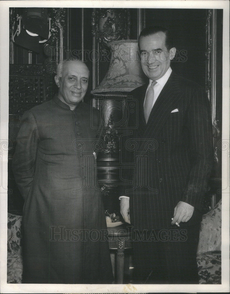 1955 Press Photo Edward R. Murrow interviews prime Minister jawaharlal nehry - Historic Images
