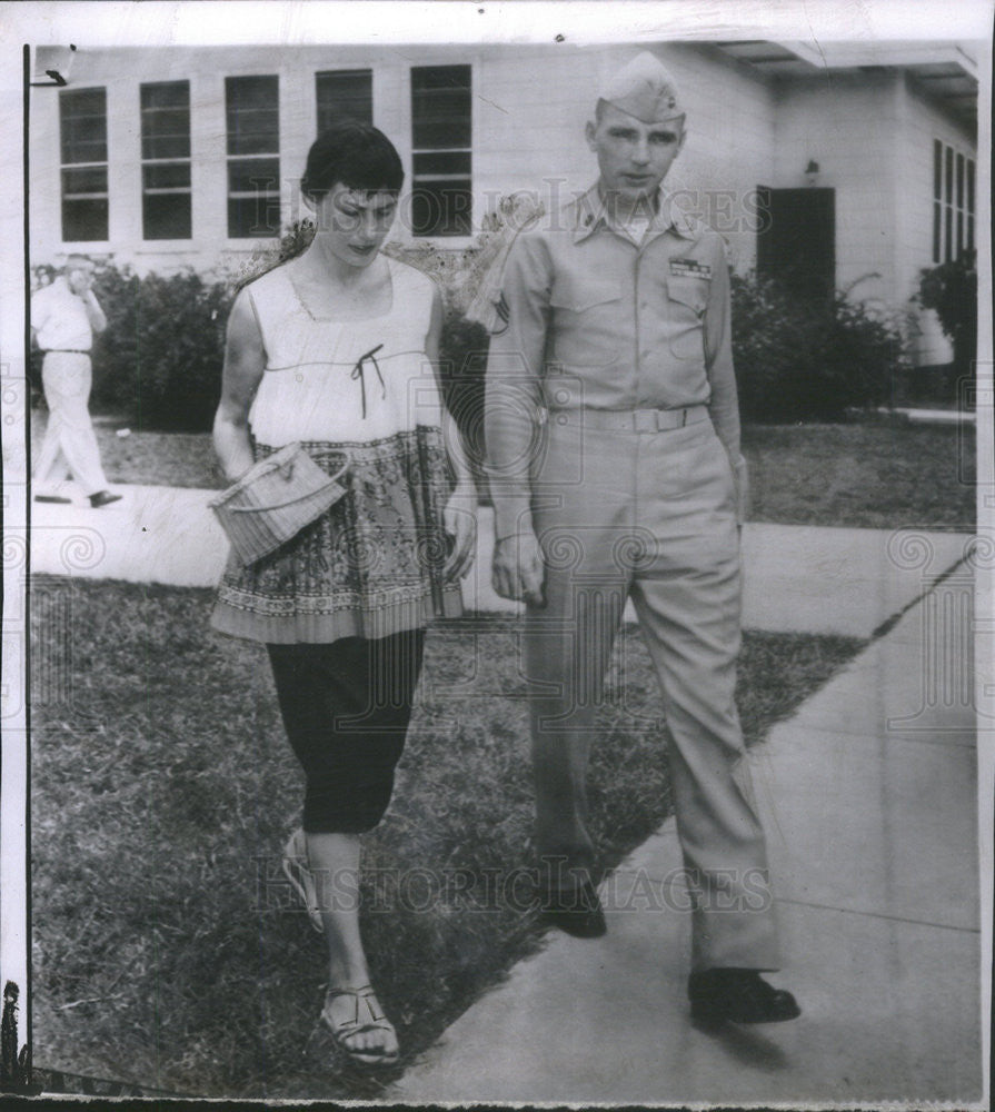 1956 Press Photo of Sgt. Matthew McKeon and wife, he was acquitted of manslaught - Historic Images